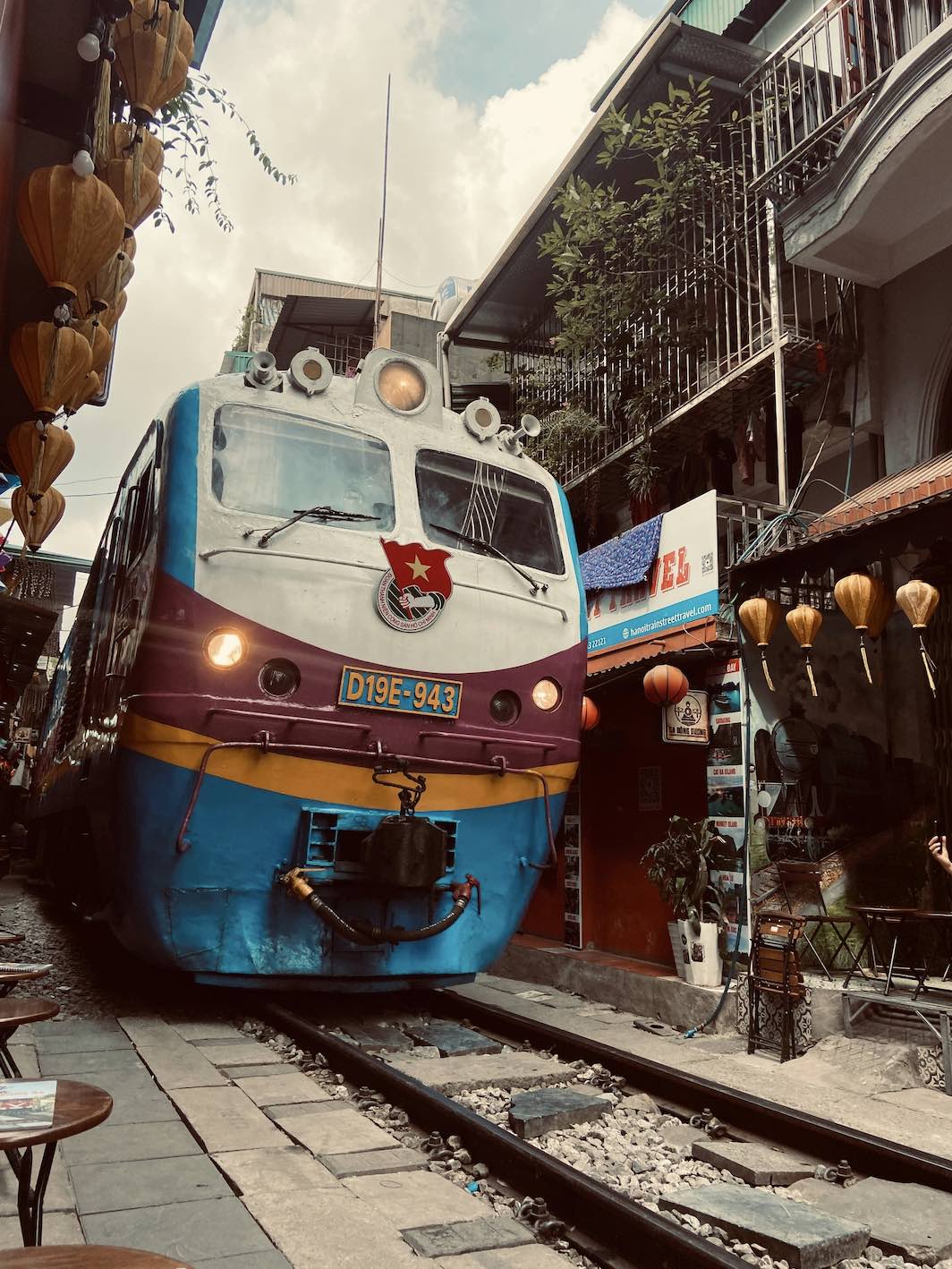Tàu cao tốc từ Hà Nội đến Ninh Bình